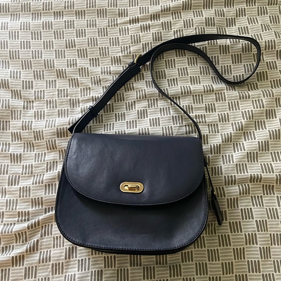 Lo & Sons Leather Crossbody Bag - Picture 1 of 11